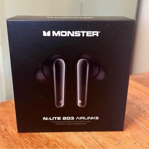 ✨HOST PICK✨ • Monster N-Lite 203 Airlinks Wireless In Ear Headphones